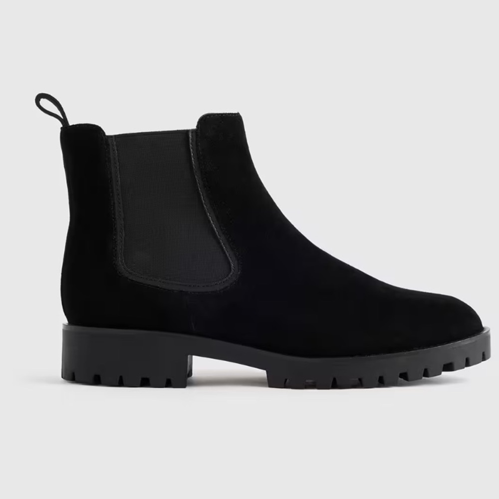NWOT Quince Italian Suede Lug Sole Chelsea Boot, Size 9